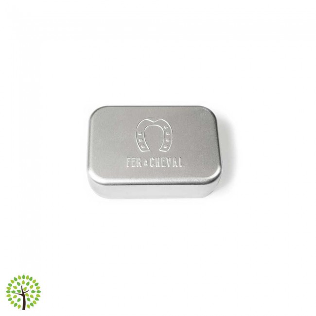 Portasapone in alluminio con logo tradizionale dell'azienda Fer à Cheval in rilievo.